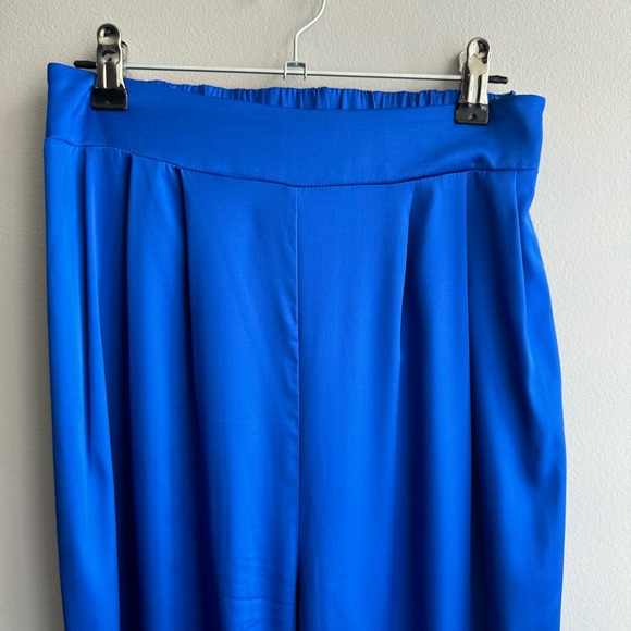 2 Piece Set - Picture 5 of 8